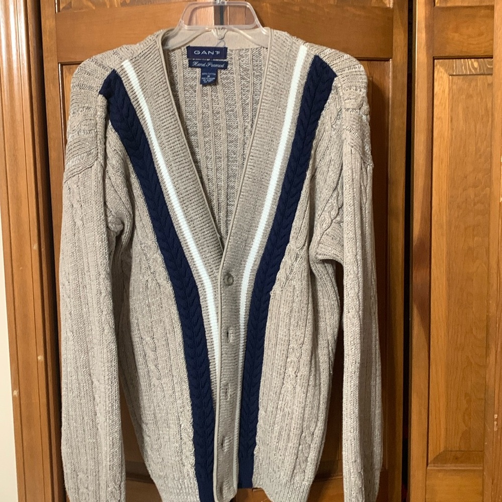 Vintage men’s cardigan size M
